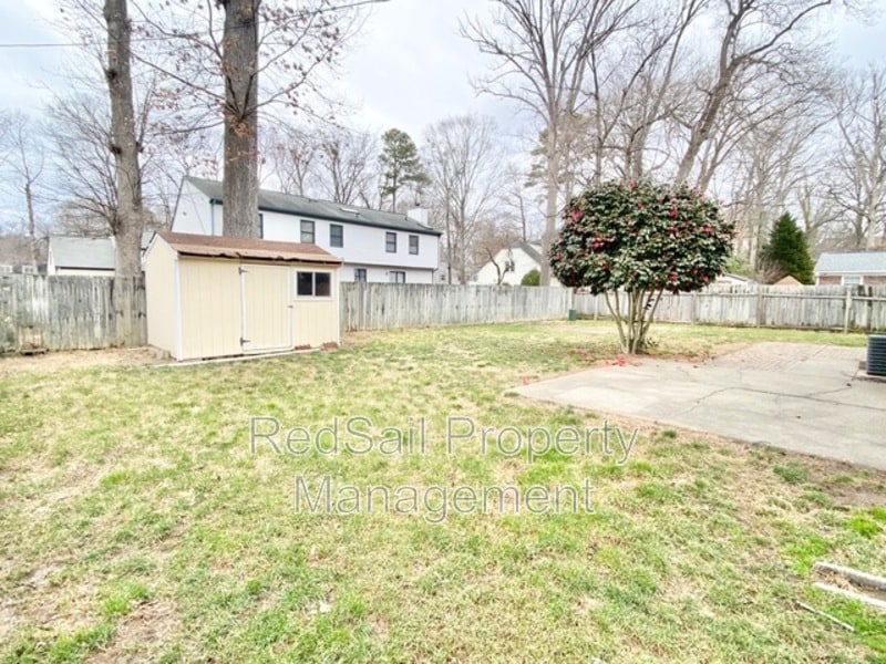 Photo - 147 Bloxom Dr