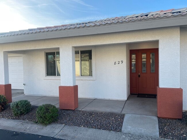 Photo - Occupied - 2 bedroom 2 bath in Aspen Shadows Contact Property Pros Property Management for more d...