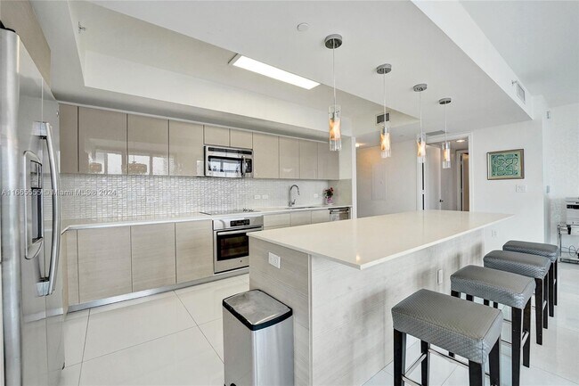 Photo - 2602 E Hallandale Beach Blvd Unit # T1201