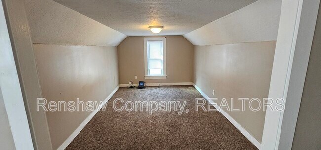 Photo - 112 N Sampson Ave