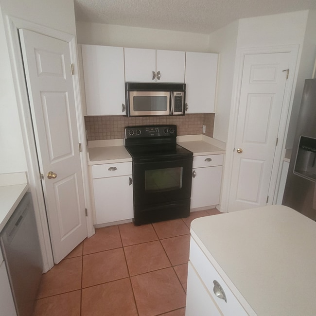 Photo - 16948 Cornerwood Dr