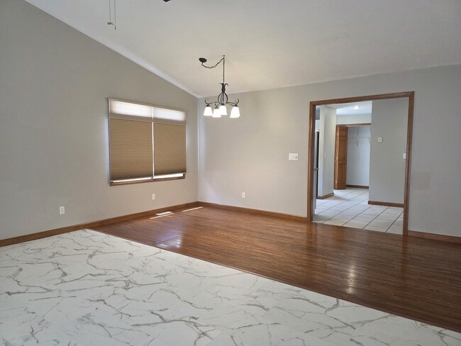 Photo - 2802 Cronin Dr