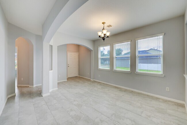 Photo - 6302 Provident Green Dr