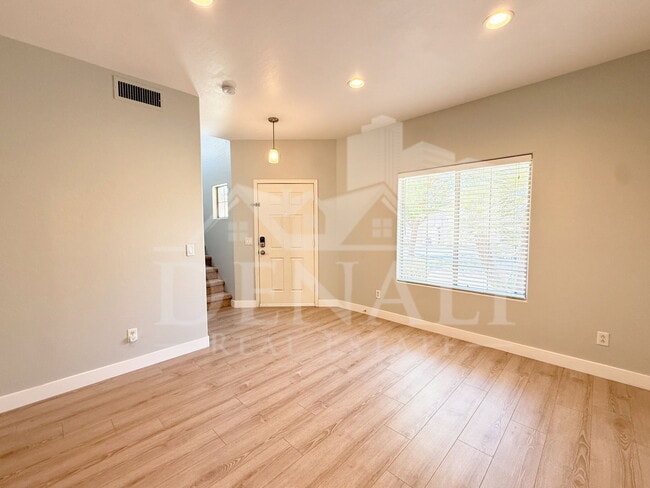 Photo - 3998 W Roundabout Cir