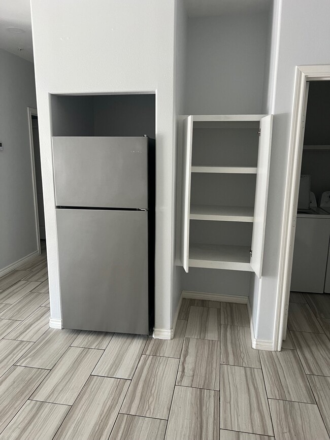 Photo - 1306 Royola St