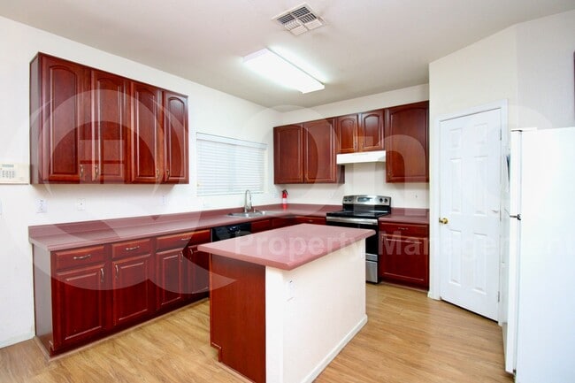 Building Photo - 3062 S Mandy Rental