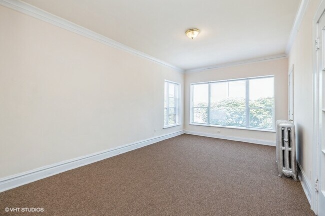 Photo - 5176 S King Dr Unit 3