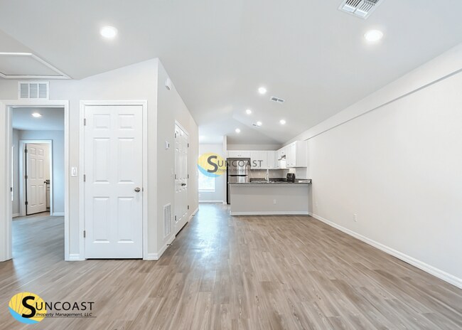 Photo - 812 Spruce St