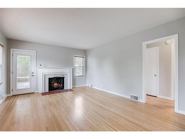 Photo - 1588 W Highland Pkwy