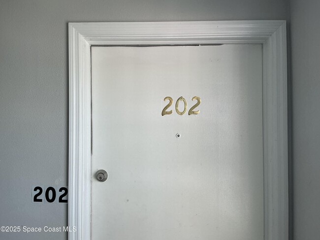 Photo - 420 Monroe Ave Unidad D202
