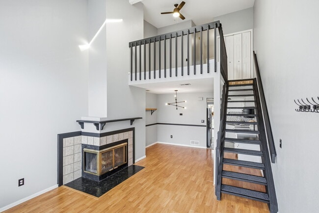 Photo - 1885 S Quebec Way