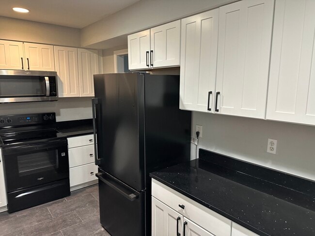 Photo - 31120 Hunters Dr Unidad uppr