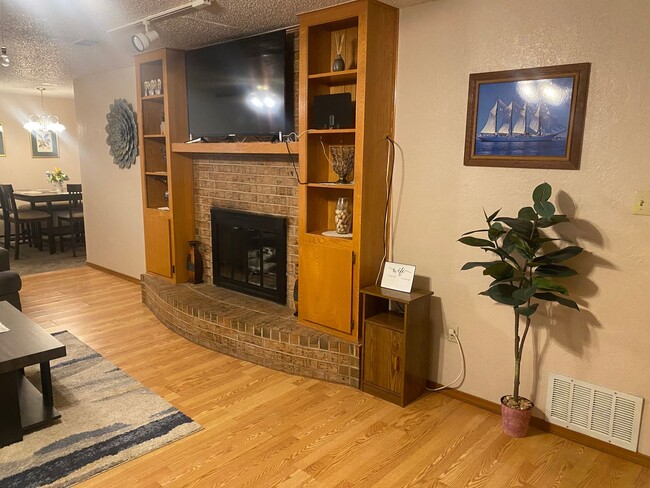 Photo - 2707 NE Euclid Ave