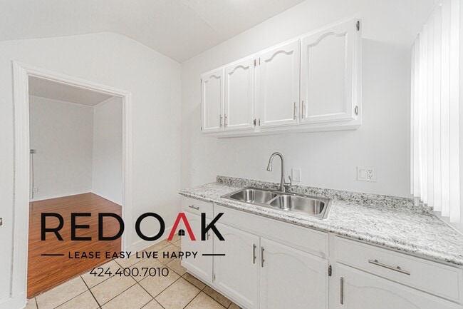 Photo - 1866 W 11th St Unit 5