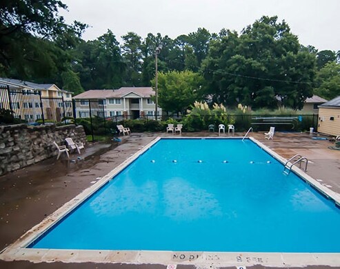 Pool - Regency Woods
