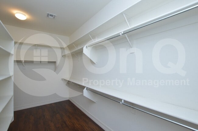 Building Photo - 4235 S Rock St Rental