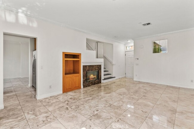 Photo - 3 Amesbury Ct