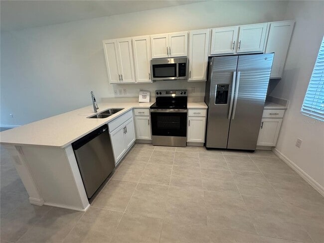 Photo - 8720 Daybreak St