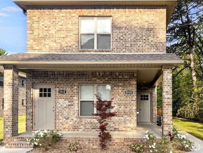 Building Photo - 1510 S Bailey St Rental