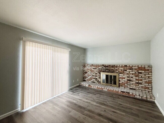 Photo - 3275 Cheyenne Dr