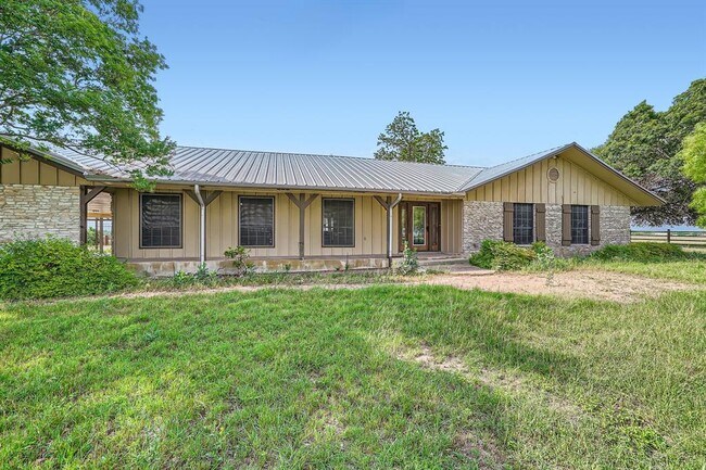 Photo - 1850 Co Rd 105