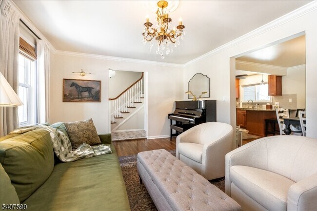 Photo - 348 Tichenor Ave