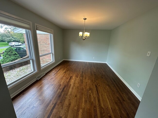 Photo - Fantastic Location! Single-family house close to Upper Arlington and Riverside Hospital