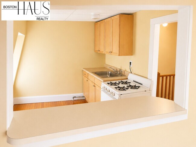 Photo - 30 Inman St Unit 3