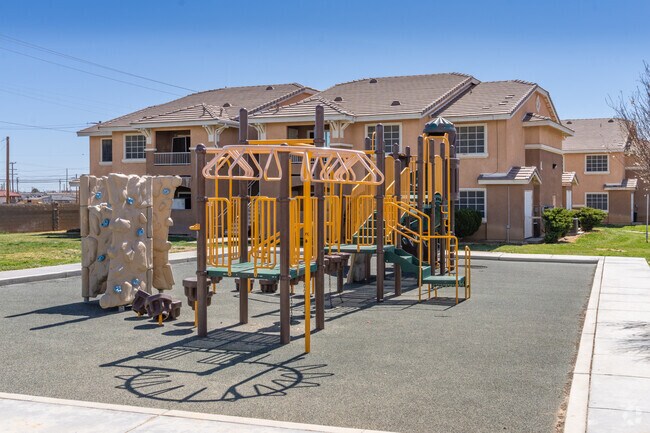 16193 H St - Alternate Photo - Park Palace Apartments