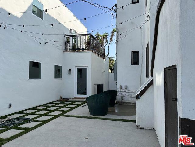 Building Photo - 6367 W 6th St Rental