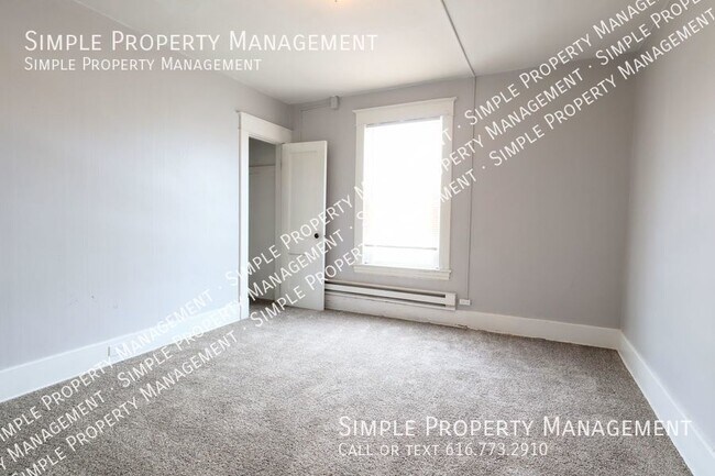 Photo - 920 Fourth St. NW --2 Unit 2