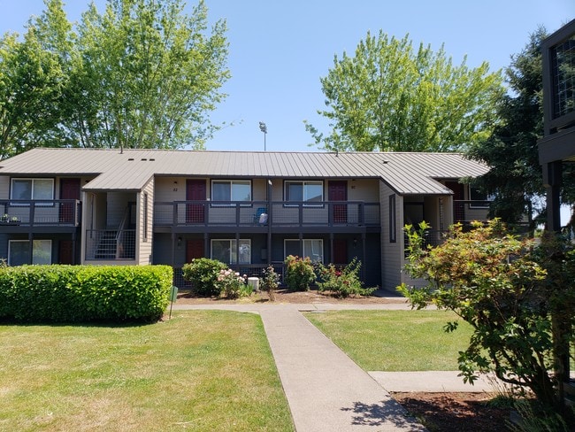 Boxer Apartments For Rent In Forest Grove Or Forrent Exterior Boxer Apartments