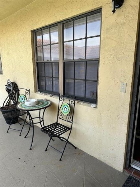 Photo - 917 NE 16th Ave Unidad 13