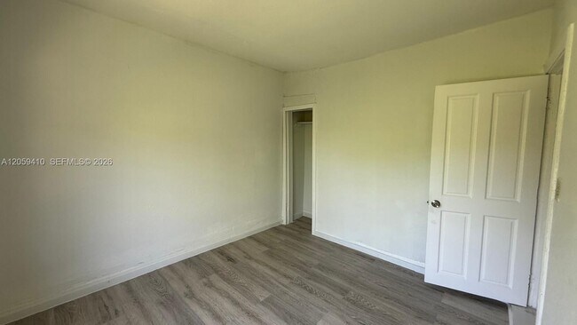 Photo - 836 NW 29th Terrace