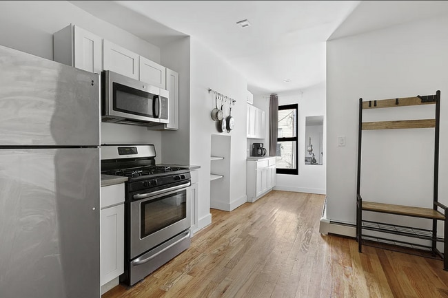 Building Photo - 277 Starr St Unit 2L