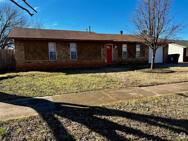 Building Photo - 3 Bed Home