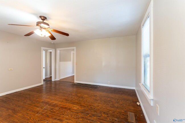 Photo - 1421 Rison Ave NE