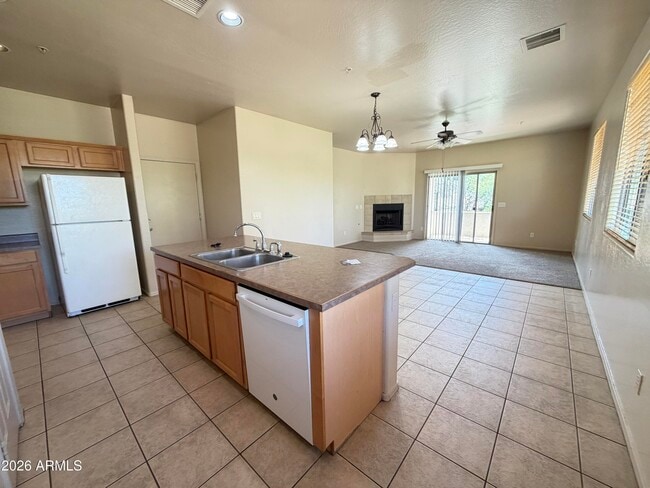 Photo - 830 Corazon Ln