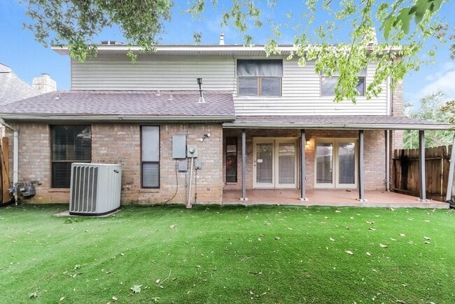 Building Photo - Cedar Valley Drive, Missouri City, TX 77459 - 3 BR 2 BA single-family home