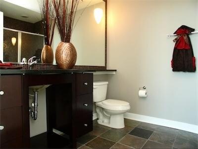 Photo - 700 W Wayman St