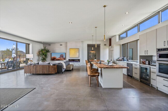 Photo - 15322 N Sandy Blf Rd