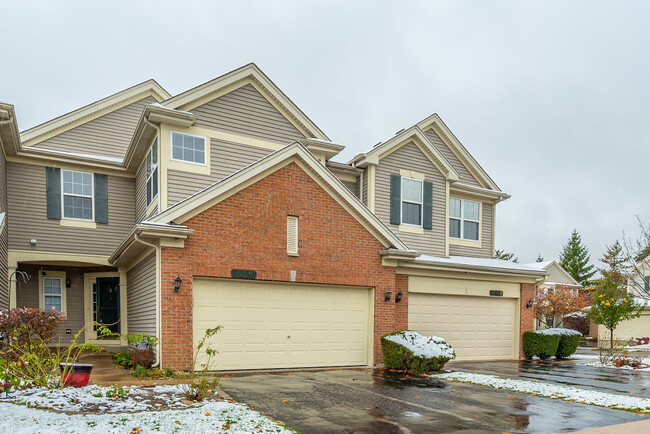 Photo - 2026 Cypress Ct Townhome