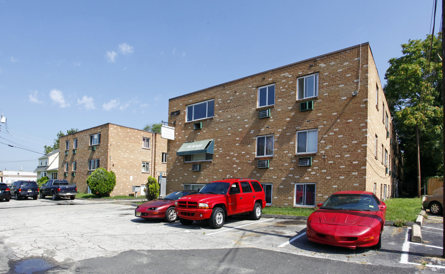 The Belmont Apartments - The Belmont Apartments