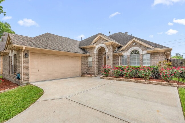Photo - South Marathon Way, Stafford, TX 77477 - 3 BR 2 BA single-family home