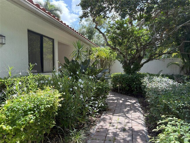 Photo - 2538 Windsor Way Ct