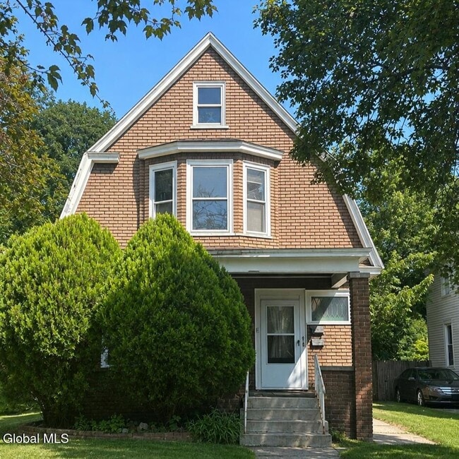 Building Photo - 1617 Campbell Ave