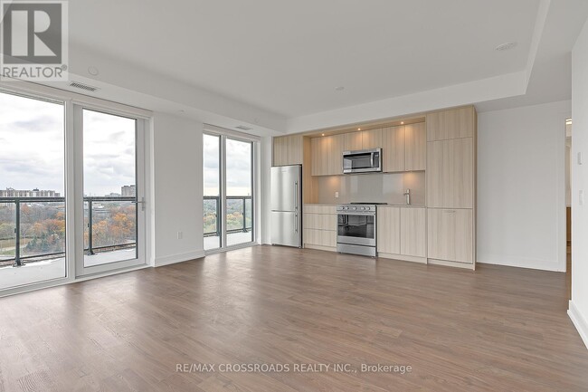 Photo - 30 Inn On The Pk Dr Unité 1004