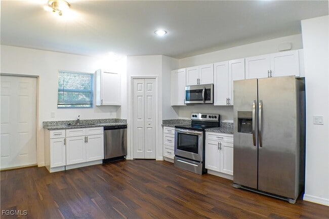 Photo - 3309 Armstrong Ct