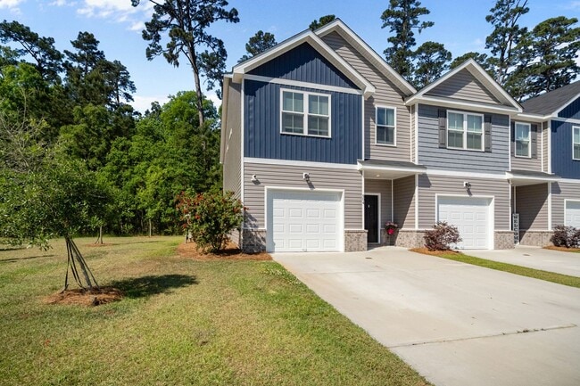Photo - Stunning 3 Bedroom Townhome in Towne Park, Pooler GA