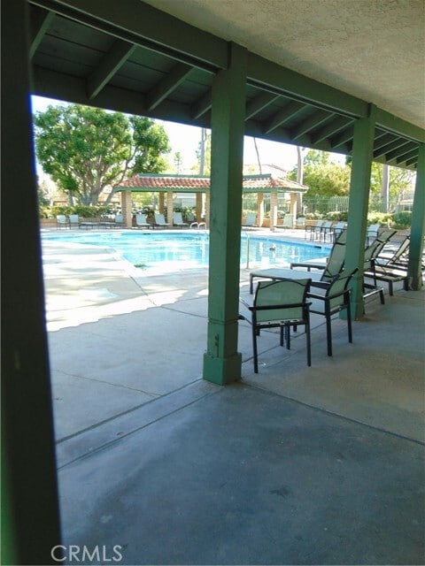 Photo - 2203 Apricot Dr